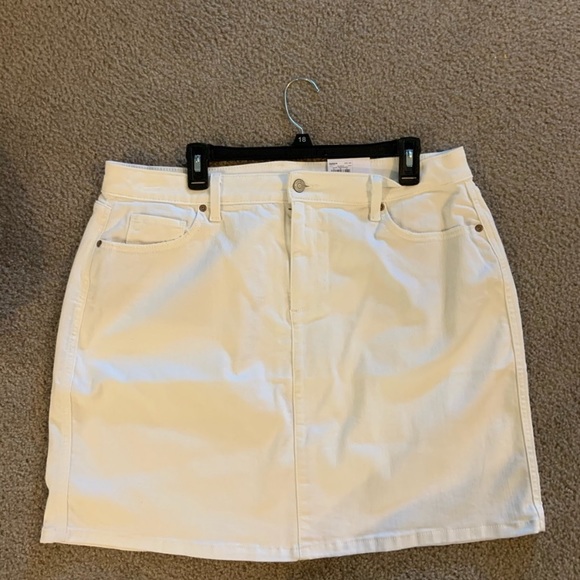Sonoma white skirt SZ 16 & 18 - Picture 2 of 6